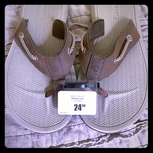 Sperry flip flops